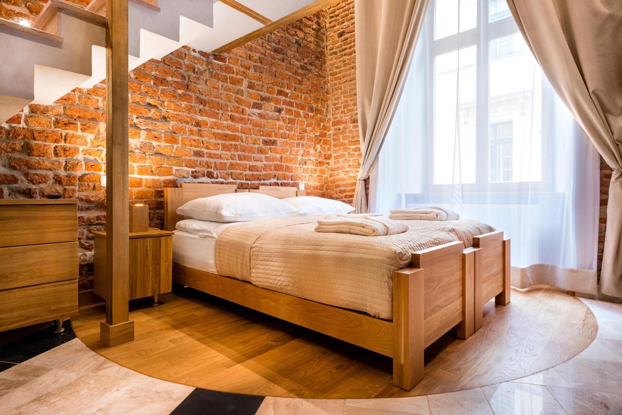 Stare Апарт-готель 4*